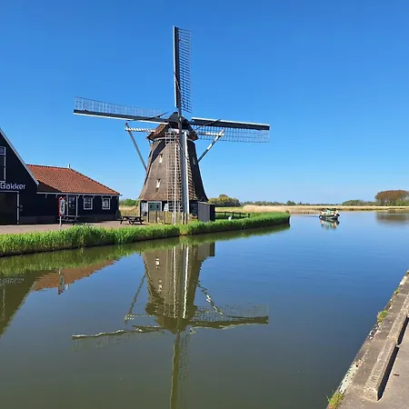 Tinyhouse Natuurhuisje Met Veranda Bij De Molen Tussen Alkmaar En Hoorn